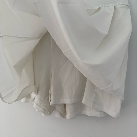 Aerie white pleated tennis skirt with shorts liner - XL - Picture 5 of 5